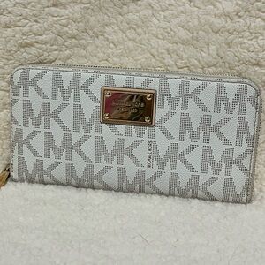 Michael Kors Long Monogram Wallet